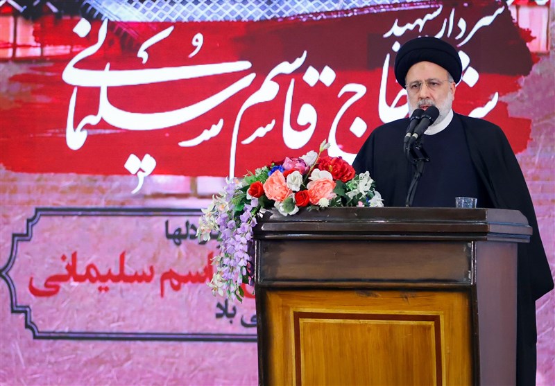 انتقام خون شهید سلیمانی حتمی است و خواب راحت برای قاتلان او نخواهیم گذاشت 