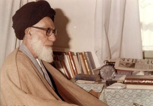 ناله‌های پرسوز و گداز آقا خواب را از چشمانم می‌ربود
